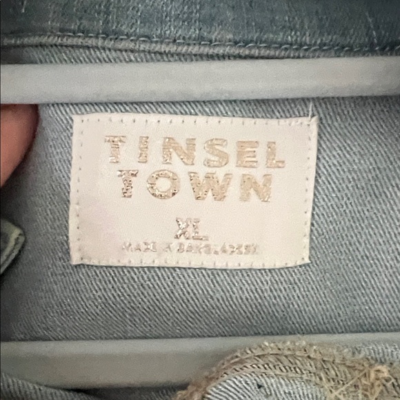 #1383+80s Style Jean Jacket White Horse Design by Julie Lee Nersinger Art Logo - Picture 7 of 7